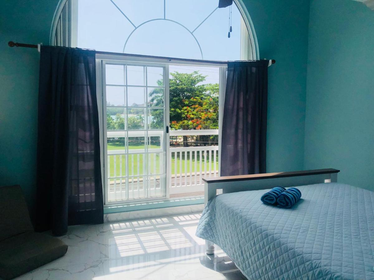 Luxury Apartments And Rooms,The Lagoons Montego Bay Exterior photo