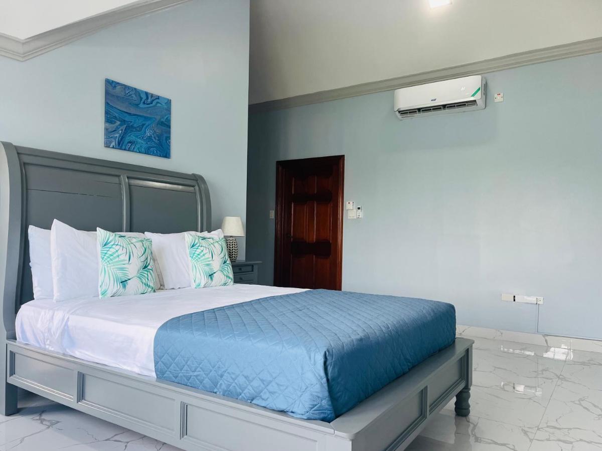 Luxury Apartments And Rooms,The Lagoons Montego Bay Exterior photo