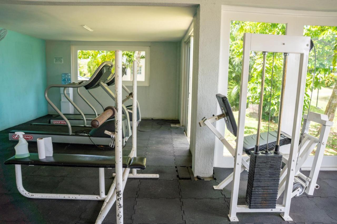 Luxury Apartments And Rooms,The Lagoons Montego Bay Exterior photo