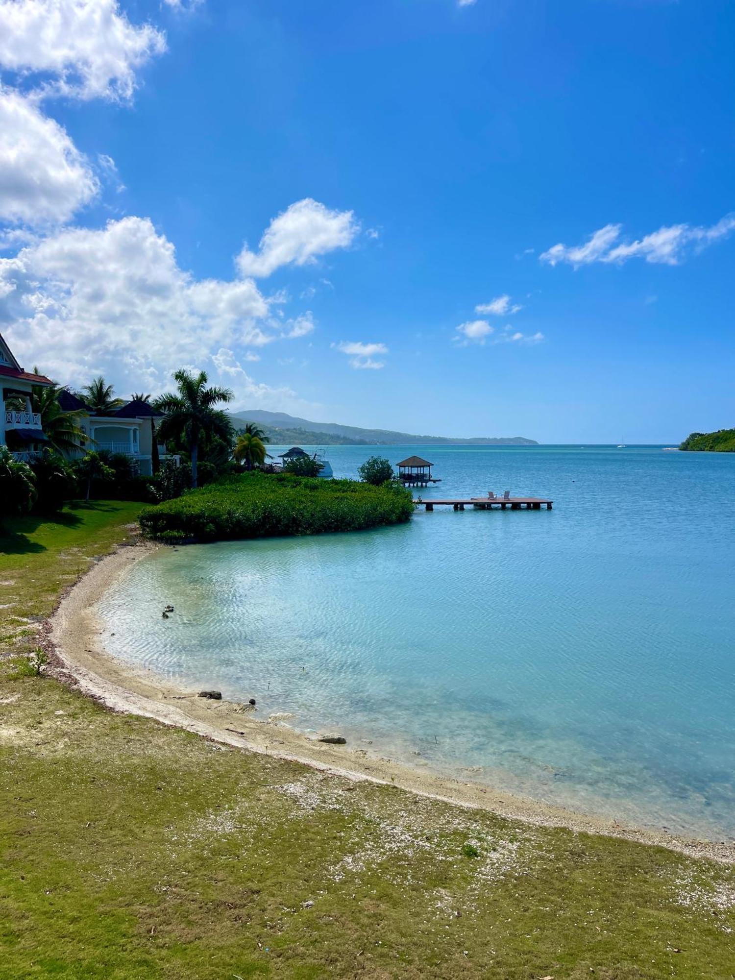 Luxury Apartments And Rooms,The Lagoons Montego Bay Exterior photo
