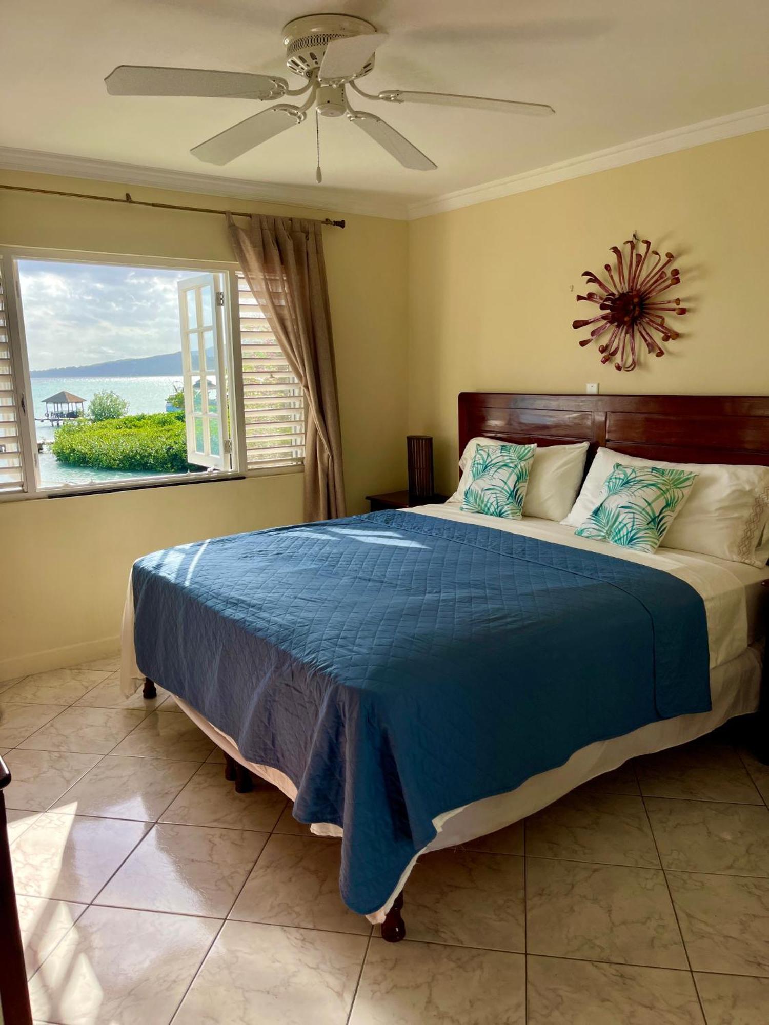 Luxury Apartments And Rooms,The Lagoons Montego Bay Exterior photo