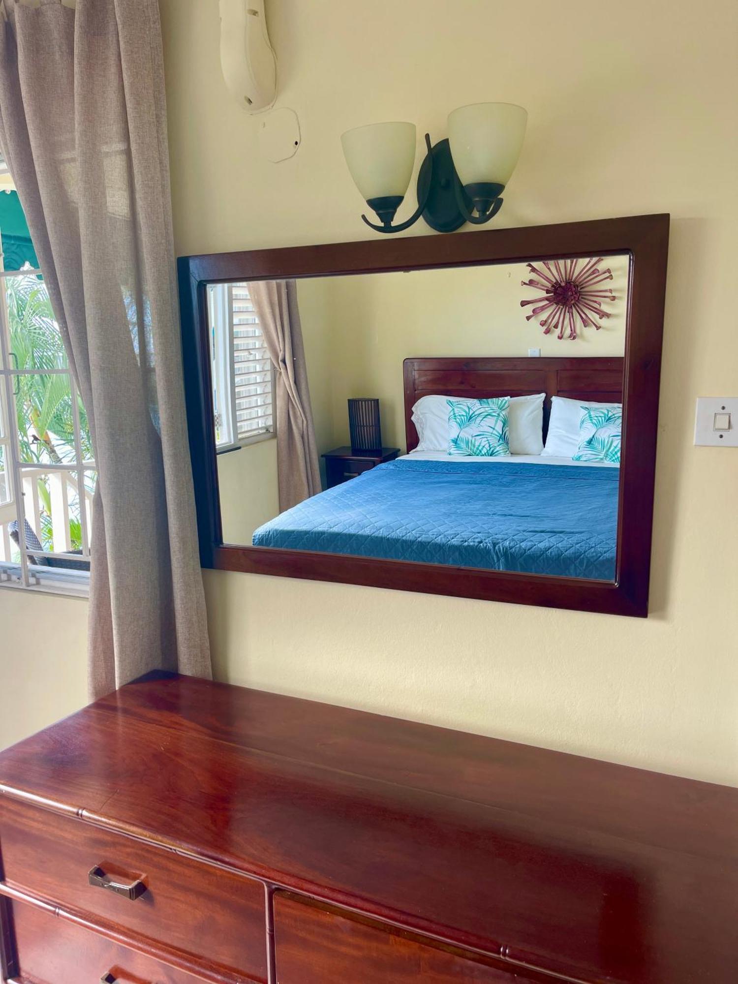 Luxury Apartments And Rooms,The Lagoons Montego Bay Exterior photo